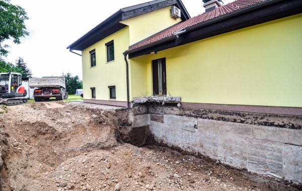 Foundation Repair in Elmhurst